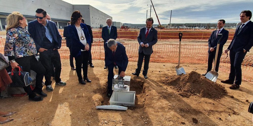 hefame-colocacion-primera-piedra-plataforma-ribarroja-de-turia