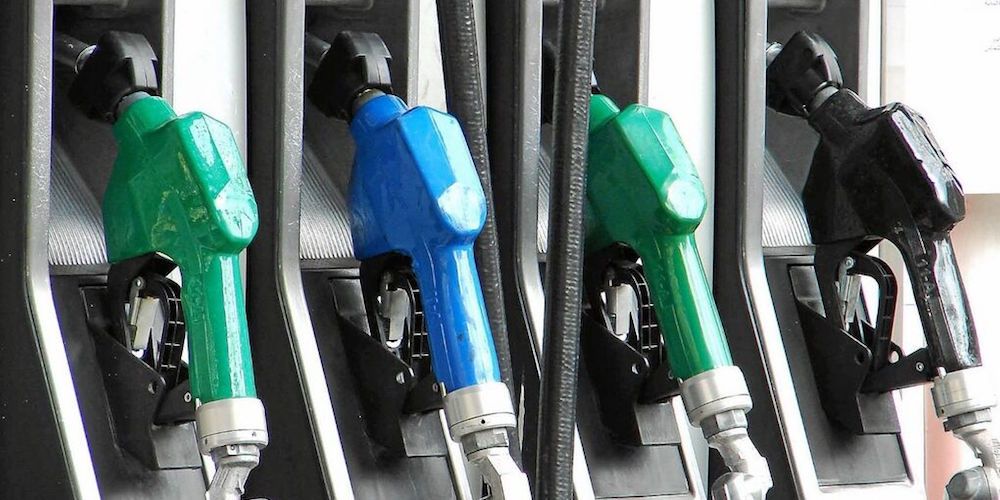 gasolinera eess surtidores dispensadores combustible diesel