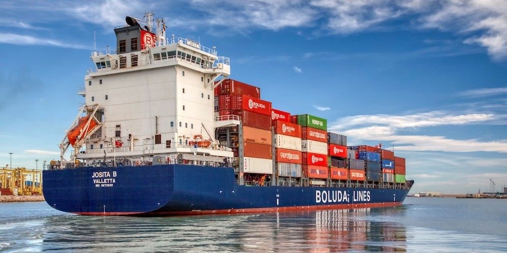 Portacontenedores Josita B de Boluda en el puerto de Las Palmas Portacontenedores Josita B de Boluda en el puerto de Las Palmas