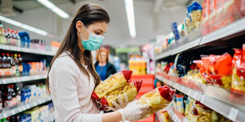alimentacion retail compra supermercado coronavirus mascarilla