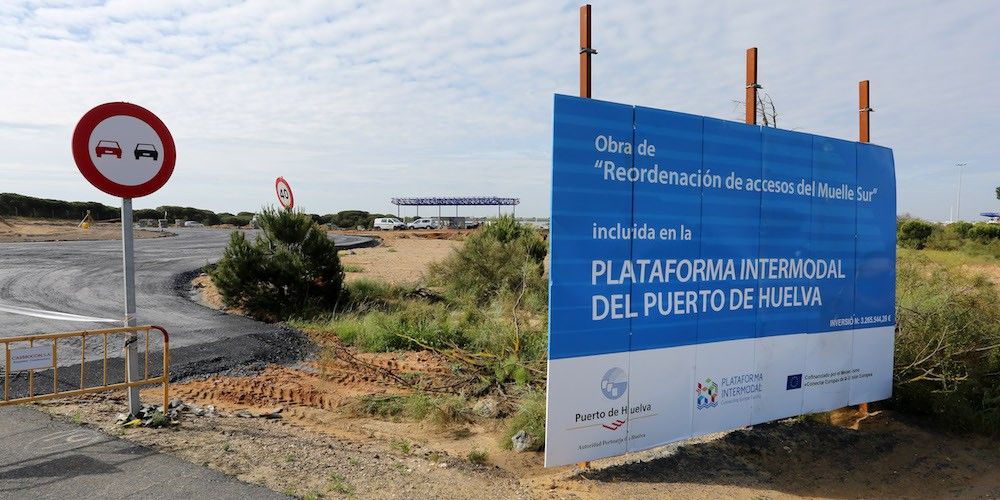 Obras Muelle Sur puerto Huelva