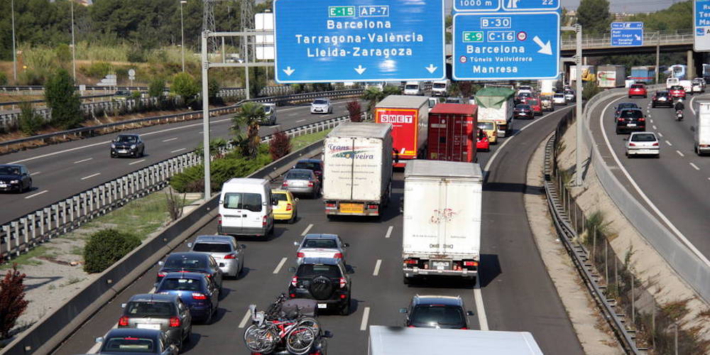 Las autoridades catalanas piden que se evite circular por la zona.