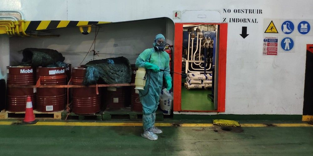 Desinfeccion de buques e instalaciones de Naviera Armas Trasmediterranea