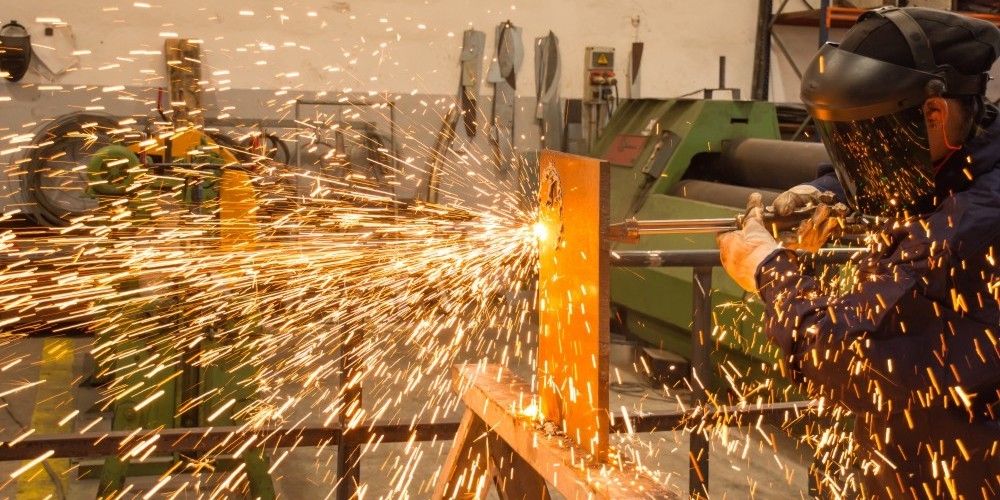 IX concurso fotografia Coordinadora - Artesana cerrajera naval