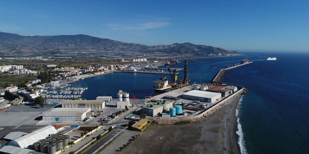 Movimiento de graneles en el puerto de Motril