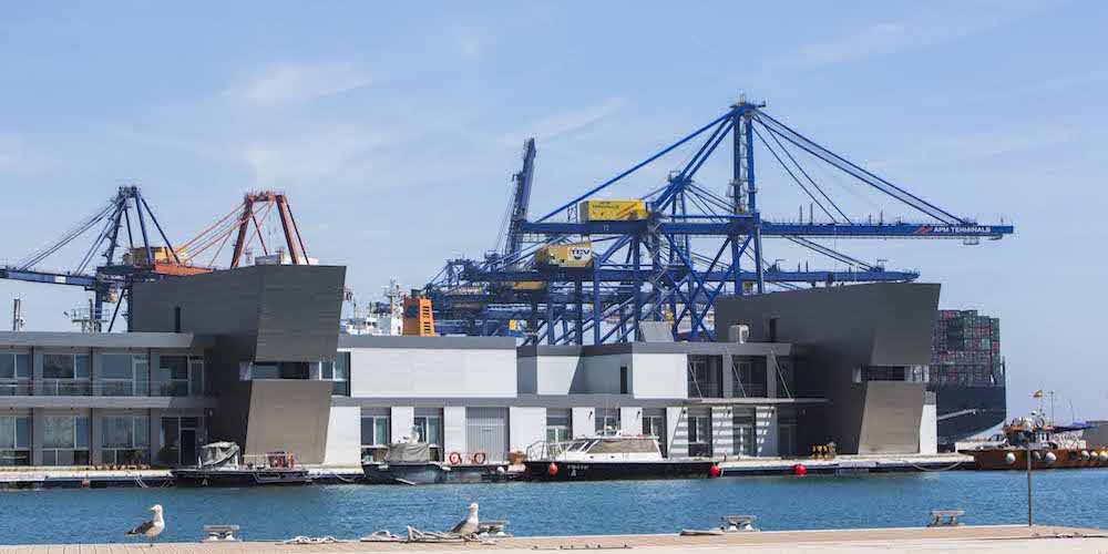 Terminal del puerto de Valencia