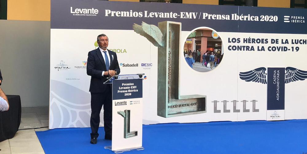 presidente FVET recoge Premio Levante EMV 2020