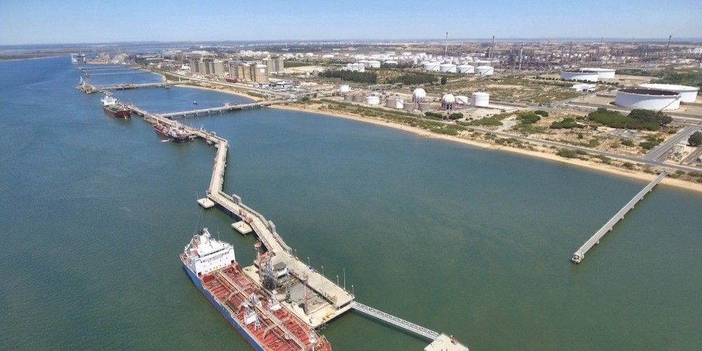 Vista aerea de las instalaciones del puerto de Huelva