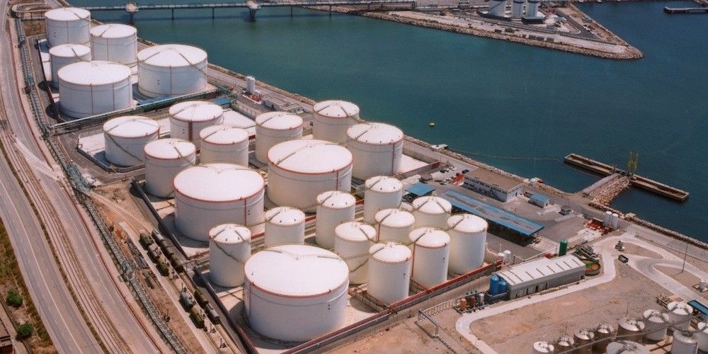 Terminal de Euroenergo en el puerto de Tarragona