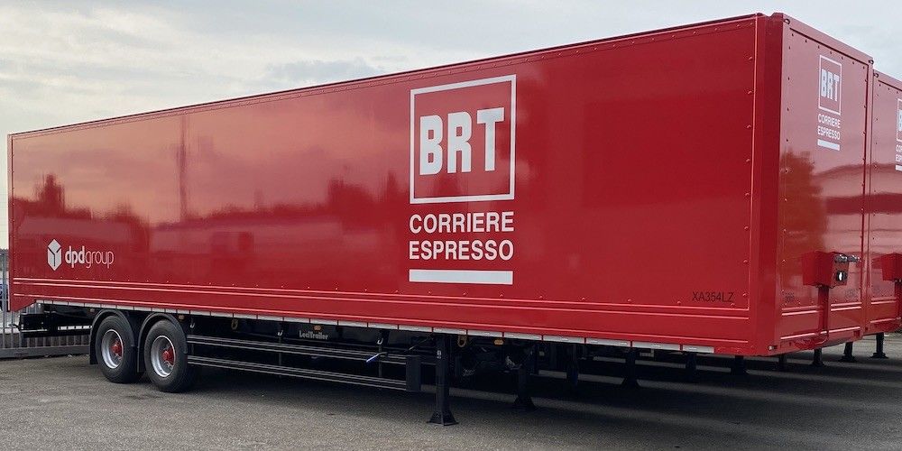 BRT Corriere Espresso furgon lecitrailer