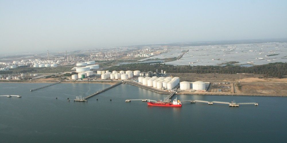 pantalanes-puerto-exterior-huelva