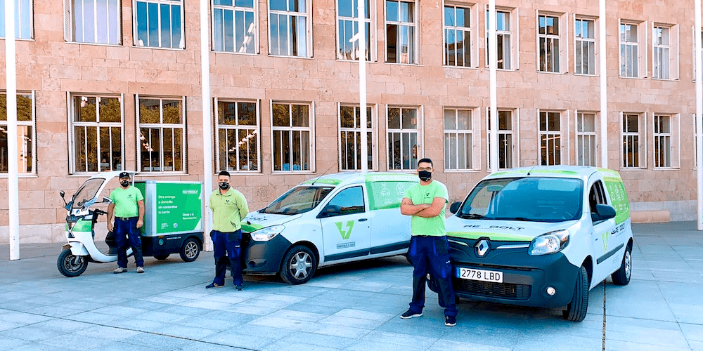 Vehiculos de entrega de Revoolt