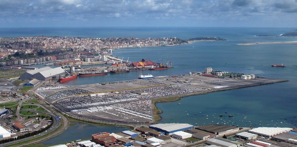 terminales Puerto de Santander vehiculos automovil general