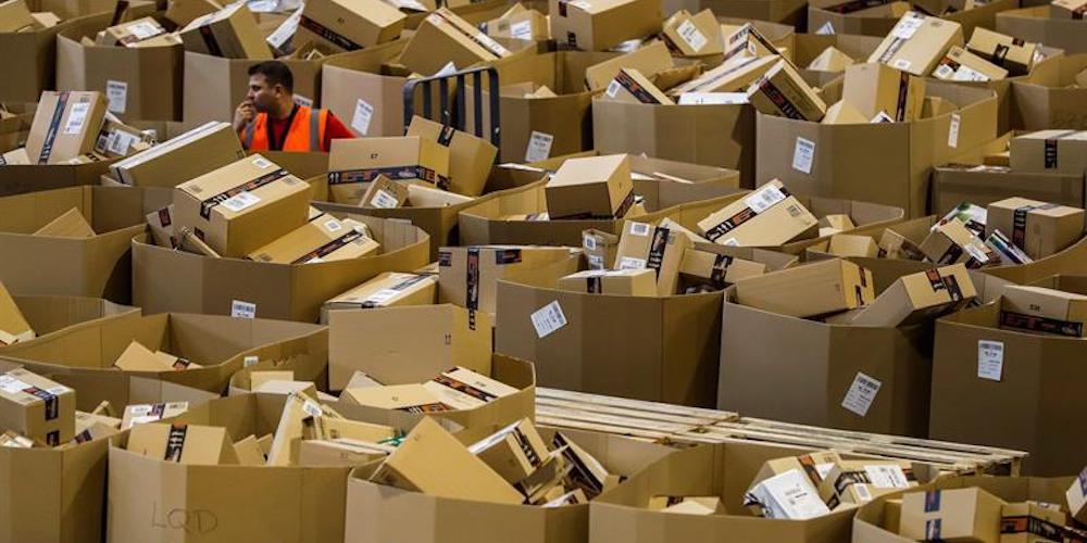 monton paquetes Amazon