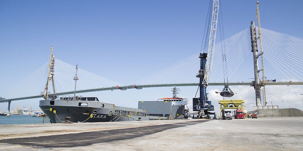 operativa graneles la cabezuela puerto cadiz