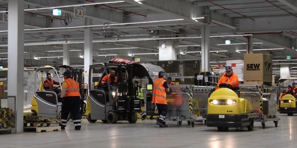 trabajadores empleo leipzig aeropuerto