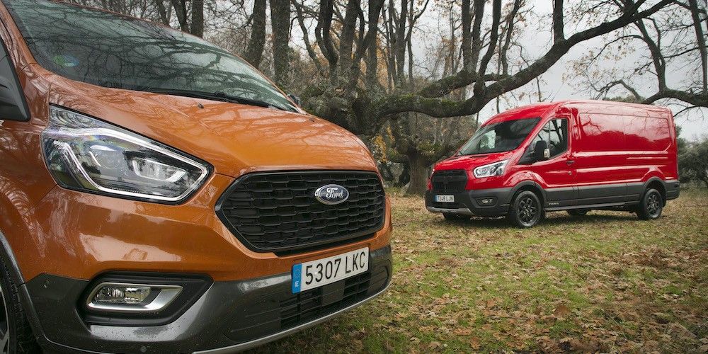 FORD TRANSIT TRAIL Y TOURNEO ACTIVE