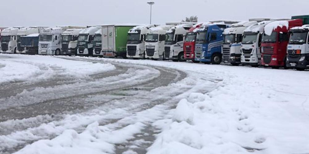 camiones parados carreteras catalanas camiones parados carreteras catalanas