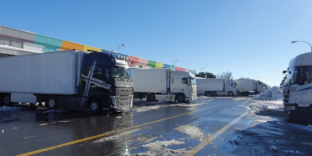 Camiones Mercamadrid nieve