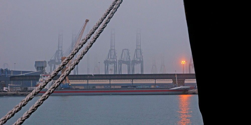 puerto atardecer gruas terminal maritimo puerto Valencia puerto atardecer gruas terminal maritimo puerto Valencia