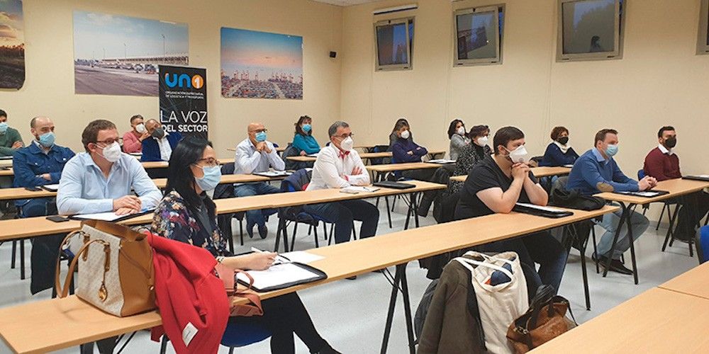 Master Direccion y Gestion de Logistica de UNO