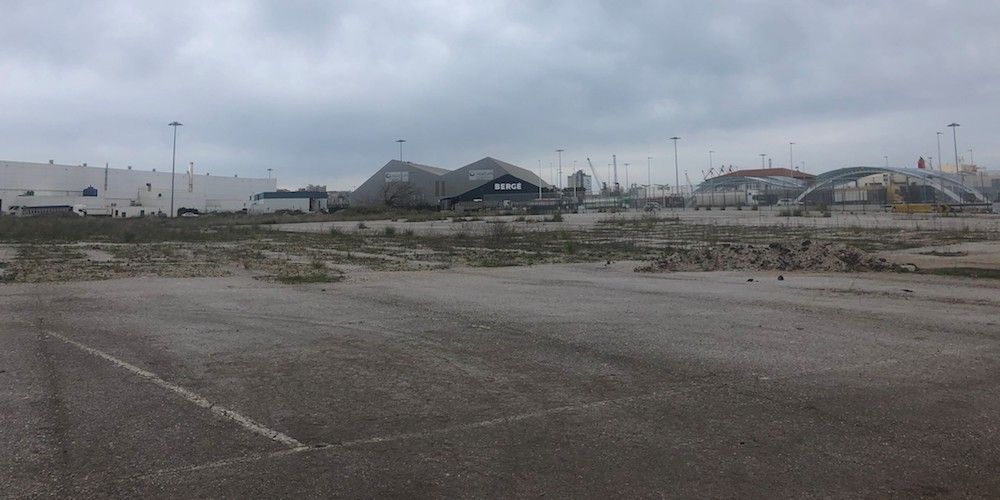 Espacio nuevo aparcamiento Raos puerto Santander