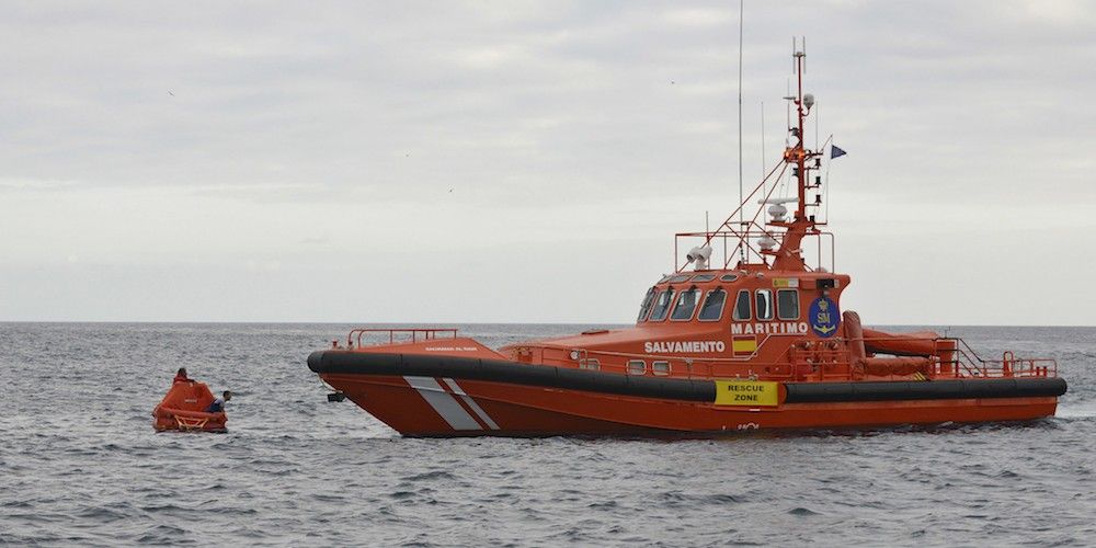 Embarcacion Salvamento Maritimo