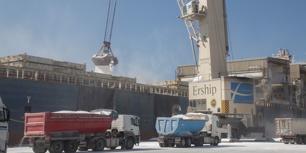 carga graneles solidos puerto cartagena