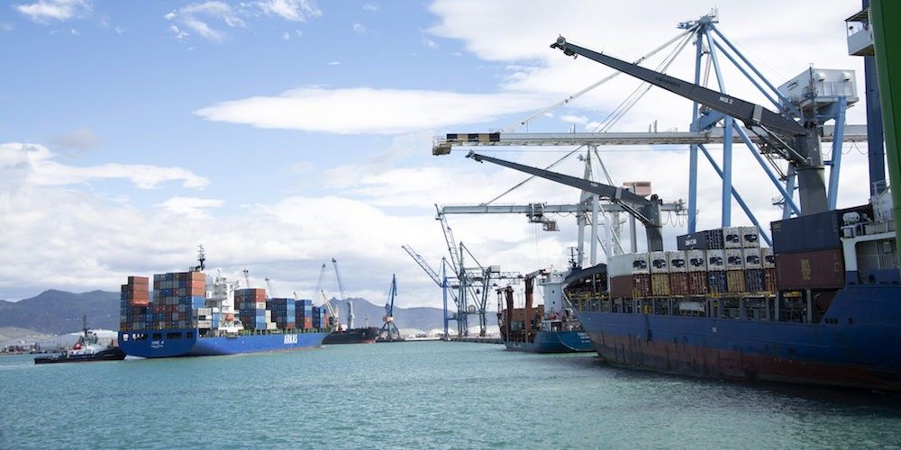 El sector naviero es un sector estratégico para la economía española.