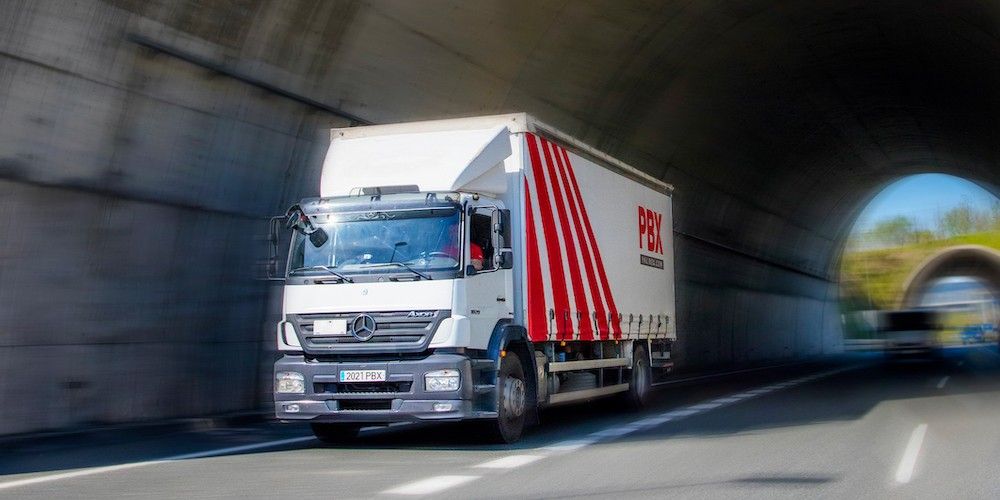 camion Mercedes rigido Palibex paleteria