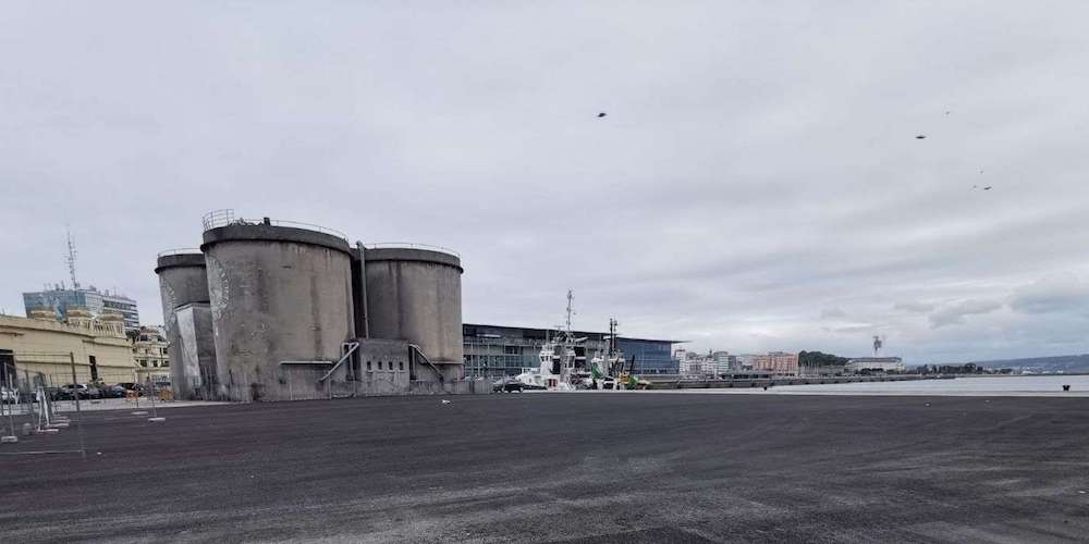 Muelle Bateria puerto coruña