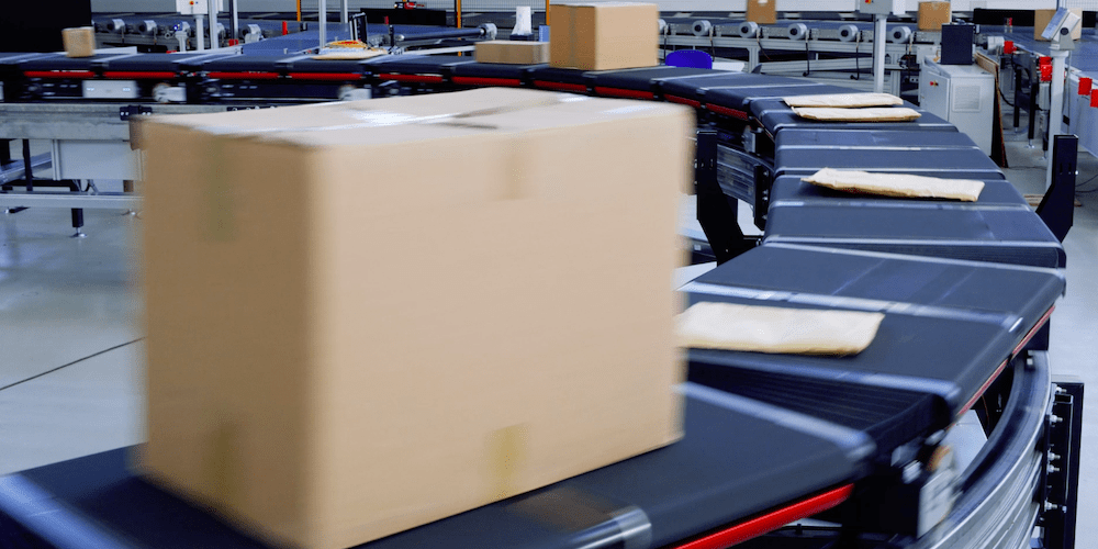MHS cinta transportadora con paquetese-commerce paqueteria