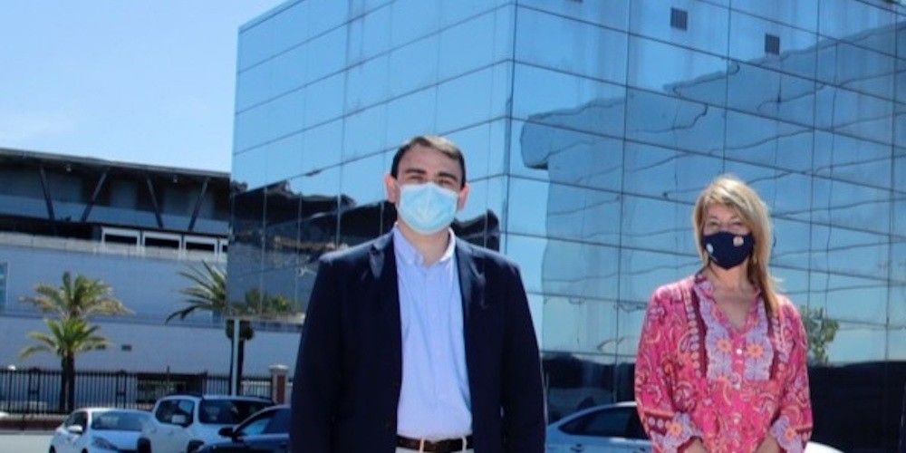 Presidenta APH y jefe Dpto de Tecnologia