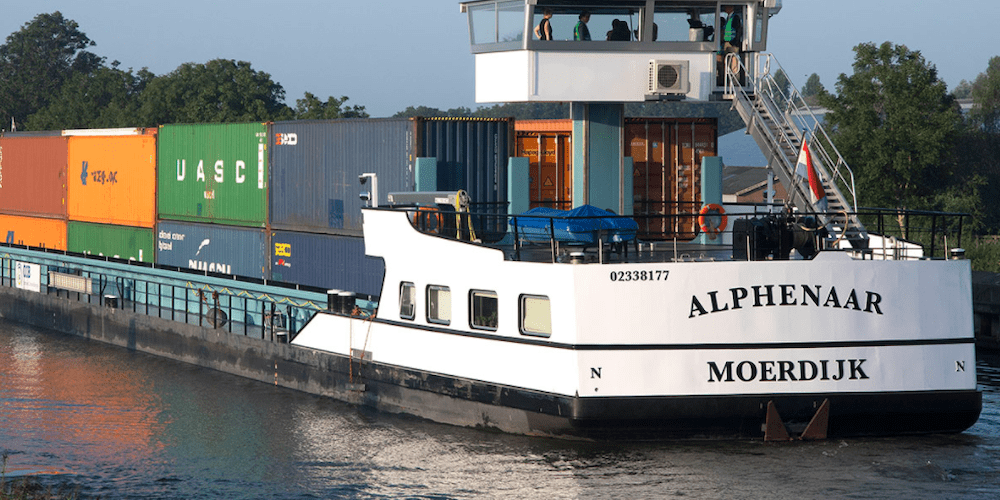 Alphenaar barcaza propulsada por contenedores intercambiables de baterias