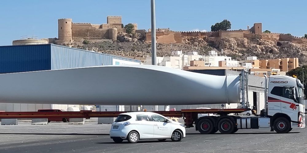 transporte especial pala eolica puerto almeria