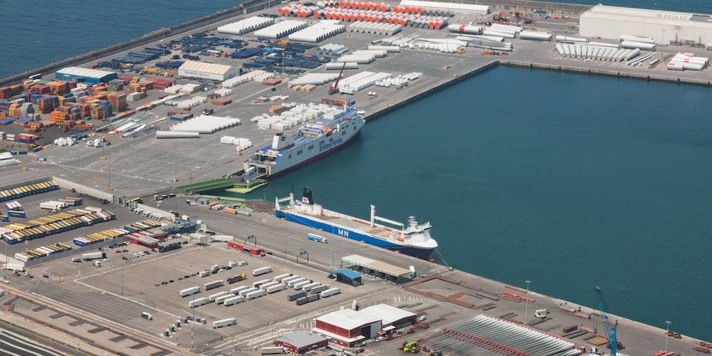 terminal ferry puerto Bilbao