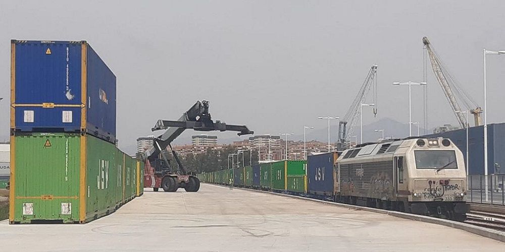 tren Barcelona - Puerto de Alicante