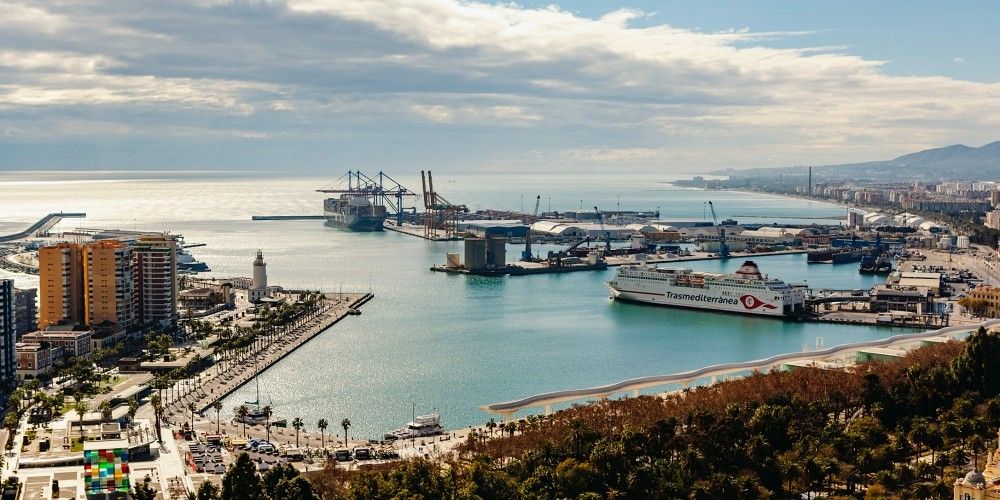 El puerto de Málaga ha alcanzado unos ingresos de explotación el pasado ejercicio de 20,9 millones de euros.