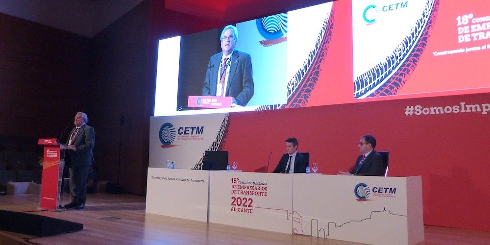clausura congreso CETM Alicante 2022 Ovidio de la Roza clausura congreso CETM Alicante 2022 Ovidio de la Roza