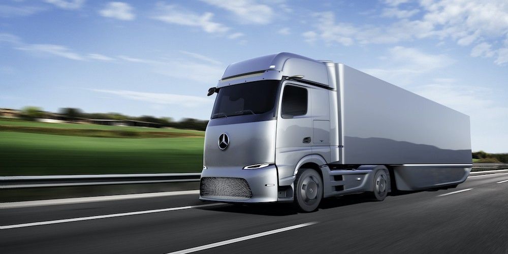 Mercedes-Benz Trucks eActros LongHaul