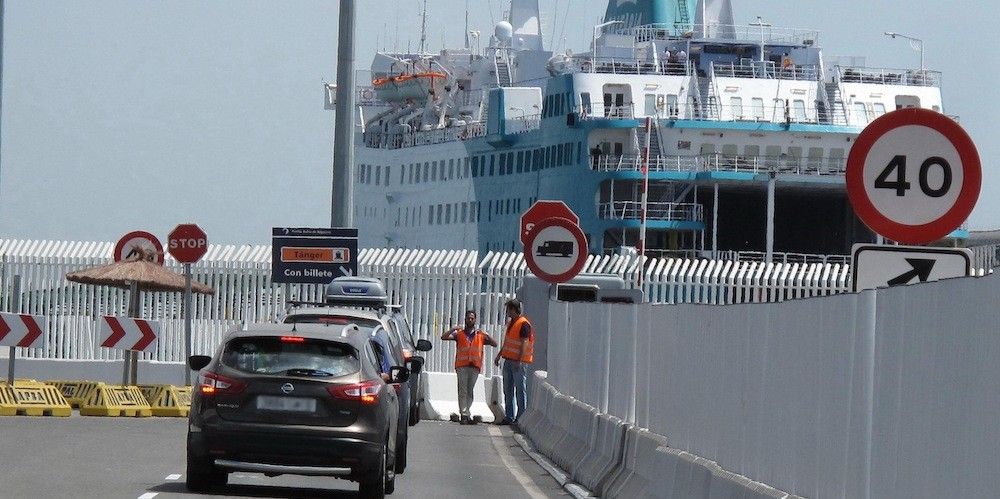 paso del estrecho puerto algeciras embarque