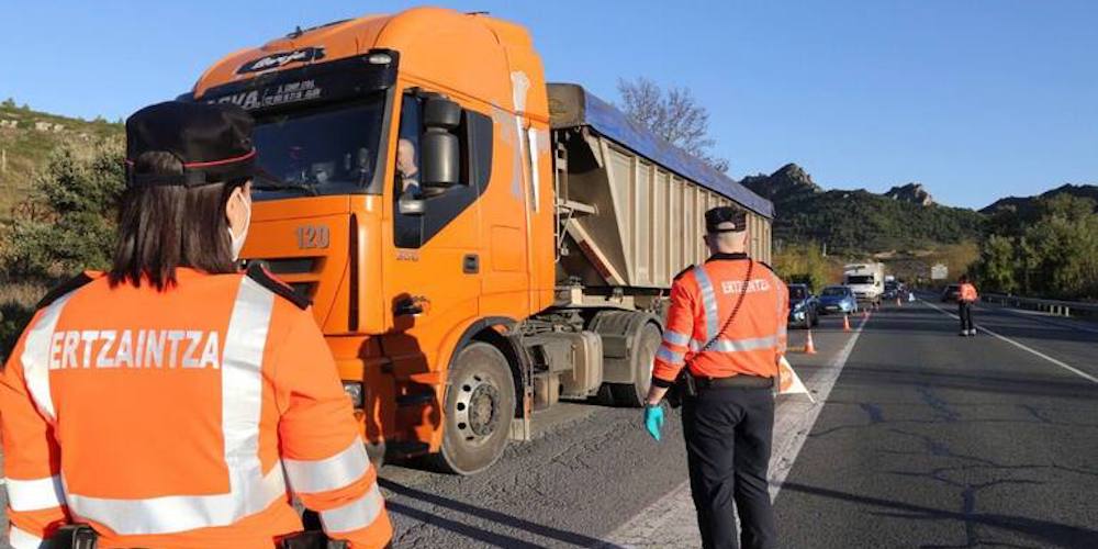 La policía vasca realizó 10.496 controles el pasado 2023.