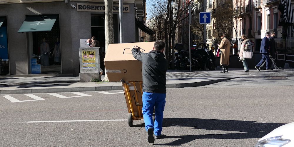 En enero se contabilizan 18.204 demandantes de empleo como mensajero.