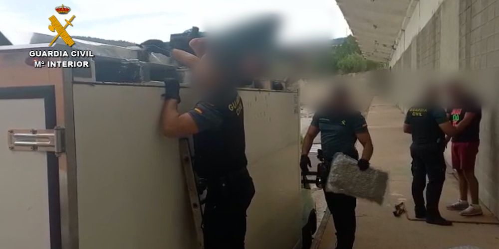 guardia civil droga camion agosto 2022