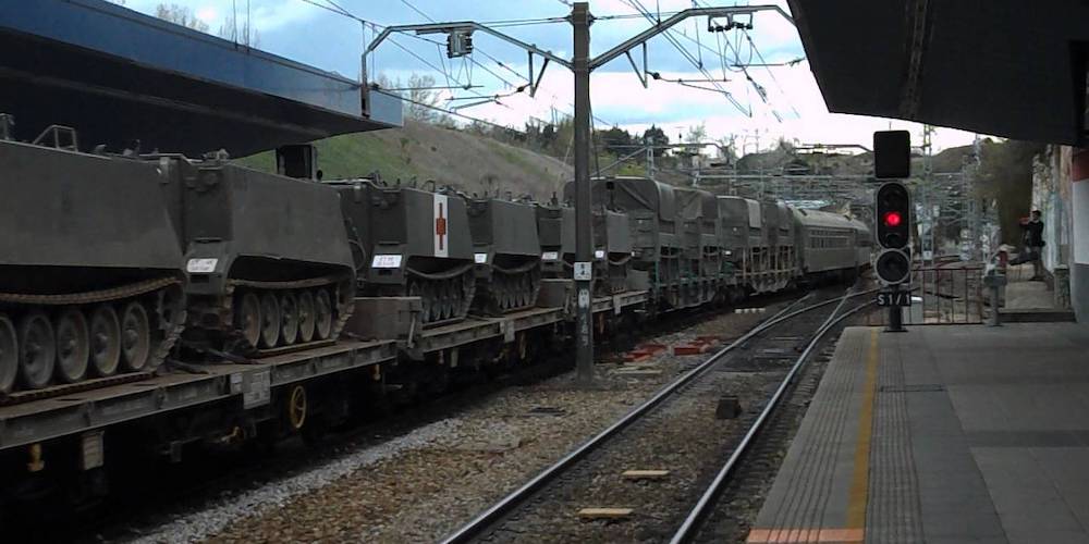 transporte por ferrocarril de material militar ejercito