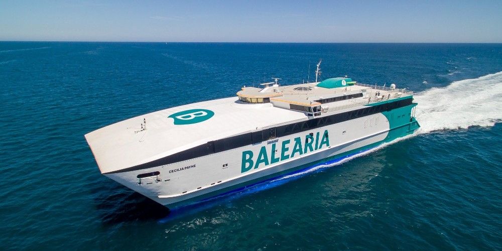 Ferry Cecilia Payne de Balearia