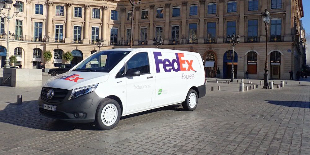 furgoneta-reparto-electrica-mercedes-esprinter-FedEx