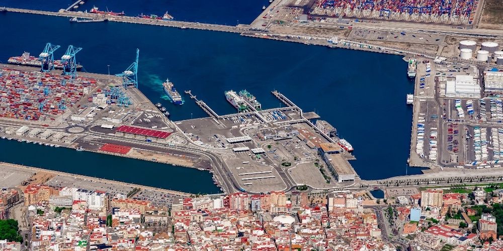 puerto Algeciras aerea darsena Galera