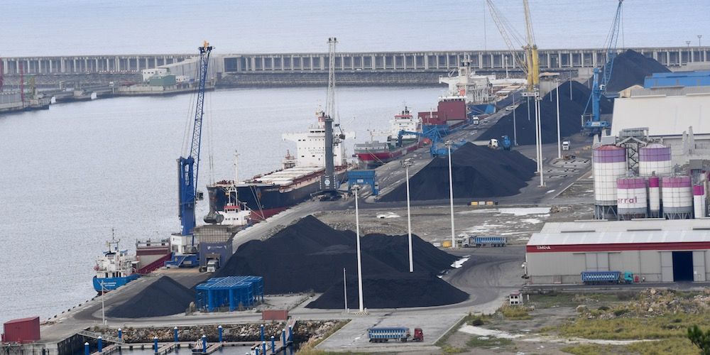 Trafico graneles solidos puerto Coruña