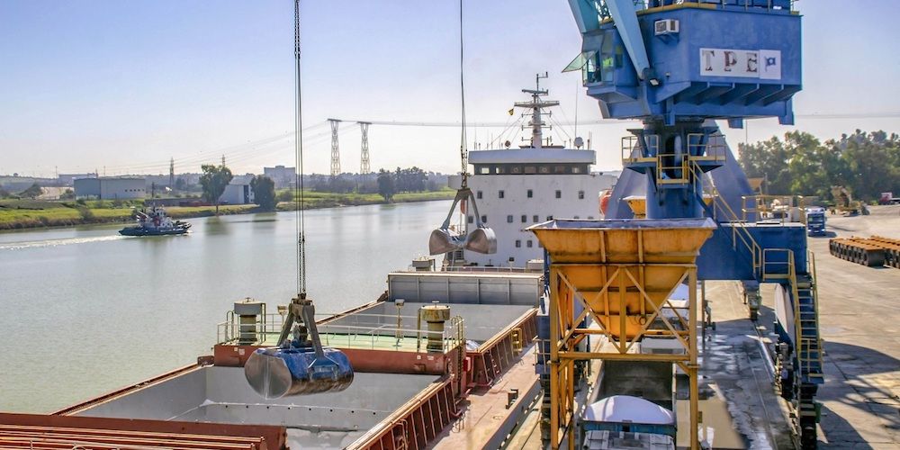 Fertilizante Sevitrade puerto Sevilla